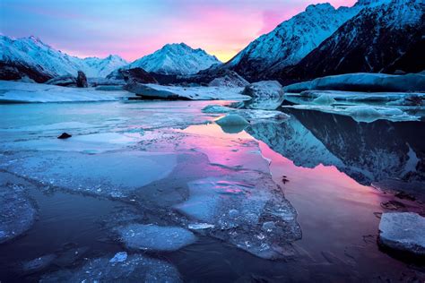 Tasman Lake New Zealand