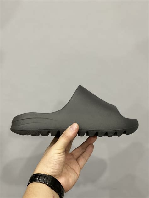 Cheap Adidas Yeezy Slippers For Men 1102465 Replica Wholesale 4200