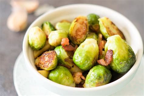 Give beef a quick salting, a robust coffee rub or a colorful peppercorn crust. What to Serve With Prime Rib? Try These 17 Delicious Side Dishes | Roasted side dishes, Brussel ...