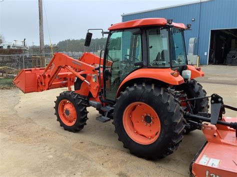 2011 Kubota M5040