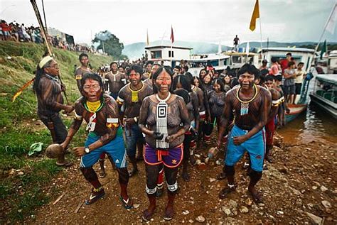 Quatro Mil índios Se Reúnem Para A Semana Dos Povos Indígenas Geral