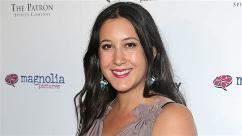 vanessa carlton shares honest photo of abs with powerful message on body image