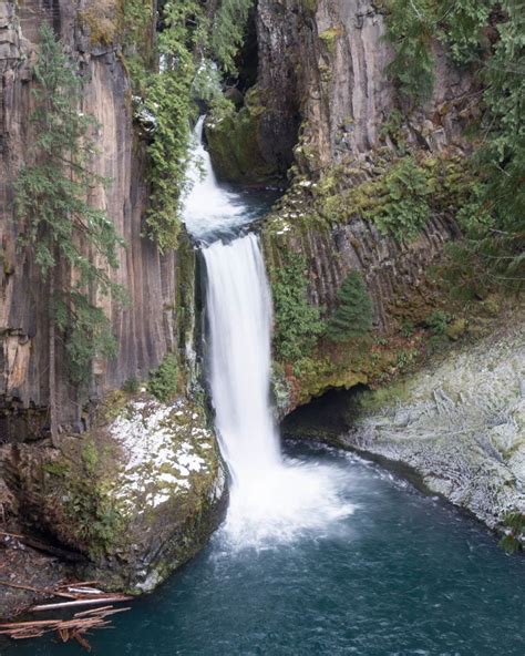 10 Amazing Waterfall Hikes In Oregon Oregon Waterfalls Waterfall
