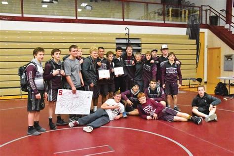 Sidney Wrestlers Take Two 2nd Place Plaques At Eagle Invitational The