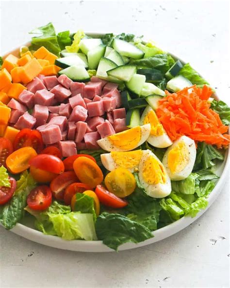 Chef Salad In A White Shallow Plate Summer Salad Recipes Side Salad