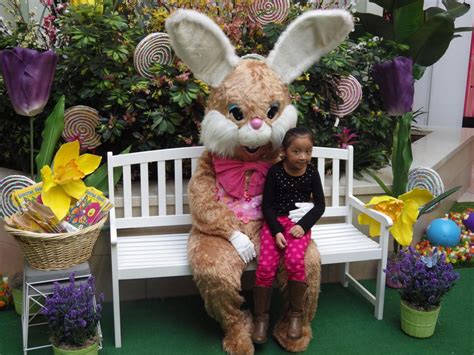 Easter Bunny Arrives At Hamilton Mall Lifestyles