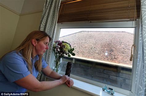 Lucy Easts Horror After Neighbour Builds Extension That Blocks Her