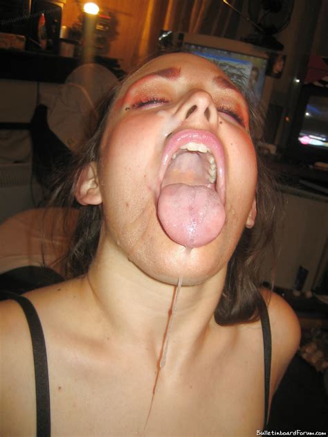 Mouth Open And Tongue Out Ready For Cum Immagini Xhamster Com