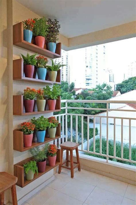 16 Genius Vertical Gardening Ideas For Small Gardens | Balcony Garden Web