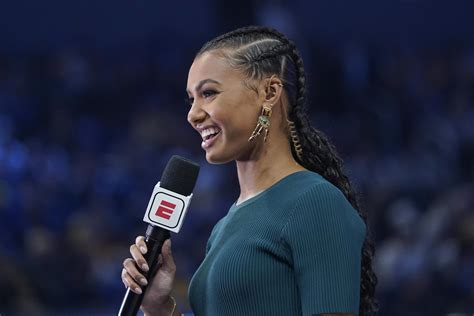 Malika Andrews To Host Espn Nba Countdown Shows Ap News