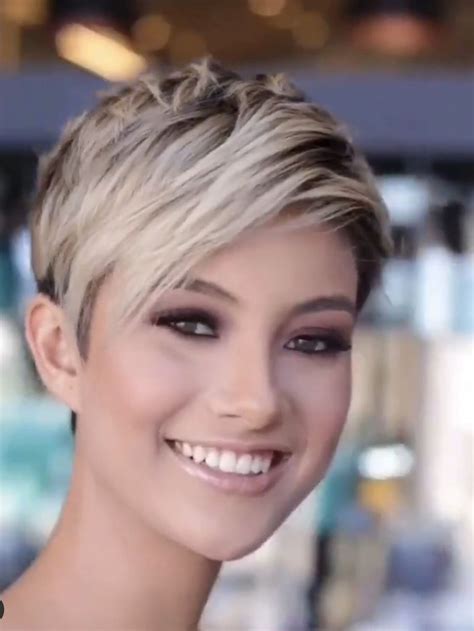 Pin By Christy On Hair Style Ideas Short Hair Haircuts Short Blonde Hair Short Hair Trends