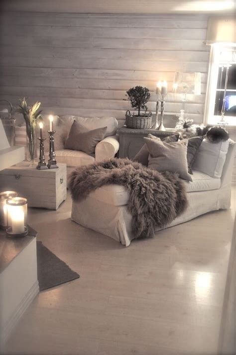 45 Elegant And Antique Inspired Rustic Glam Decorations Living Room