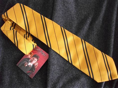 Official Warner Bros Harry Potter Hufflepuff House Tie Licensed