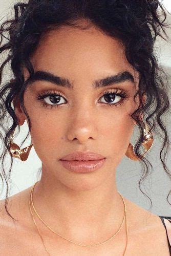 10 Gorgeous Natural Makeup Looks That Are Easy To Do The