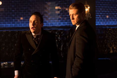 Gotham Review Queen Takes Knight Season 4 Episode 11 Tell Tale Tv