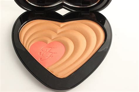 Too Faced Soul Mates Blushing Bronzer Carrie And Big A Little Pop Of