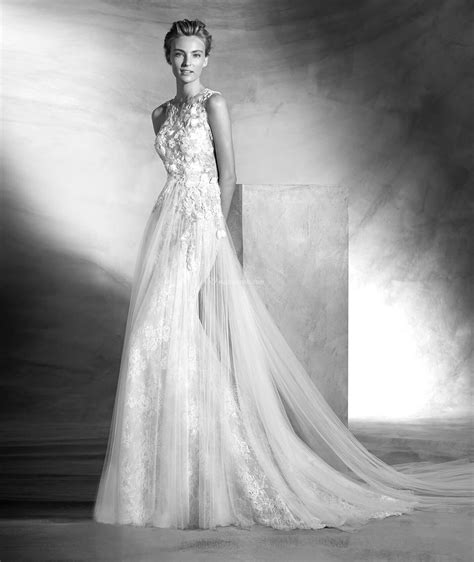 Un abito da sposa vintage è speciale per i. Abiti da Sposa di Atelier Pronovias - VINTAGE - Matrimonio.com