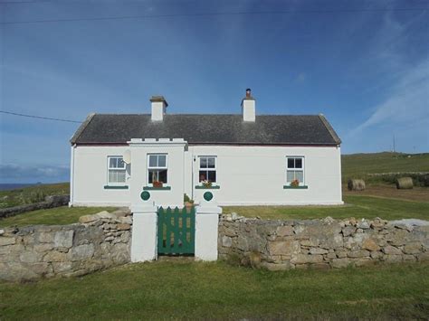 Beautiful Cottage Beautiful Place Review Of Traditional Irish Cottage