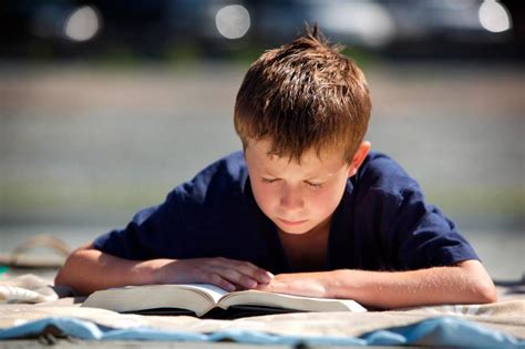 Πώς να επιλέξετε εξωσχολικά βιβλία για το παιδί σας Frezyland