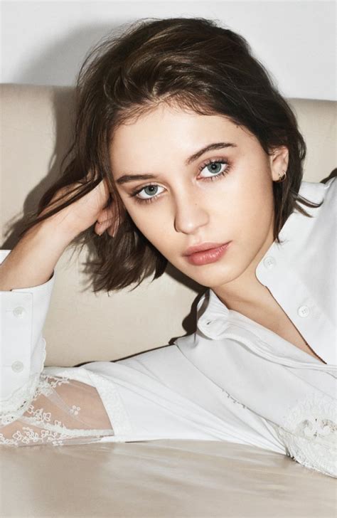 Iris Law Wears The Essentials In New Burberry Beauty Campaign