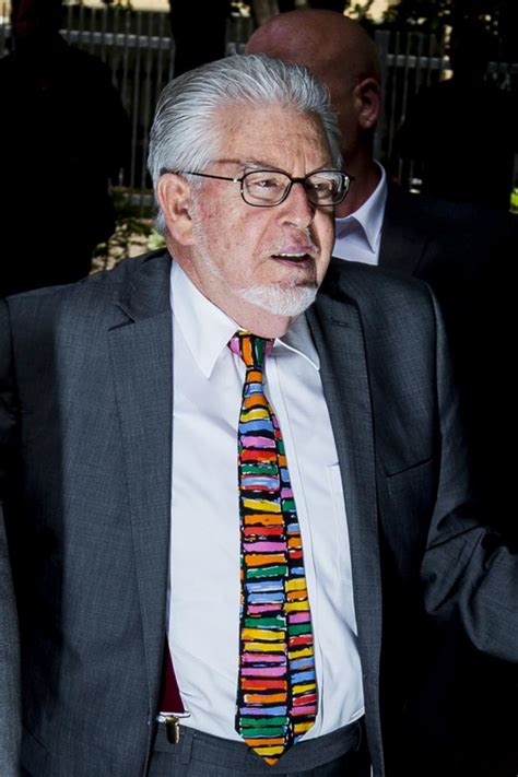 Rolf Harris Health Goes Downhill As He Battles Neck Cancer Perthnow