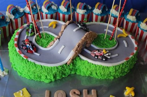 More than 34 mario kart birthday cake at pleasant prices up to 17 usd fast and free worldwide shipping! Mario Kart Figure 8 | Mario kart cake, Birthday cake kids ...