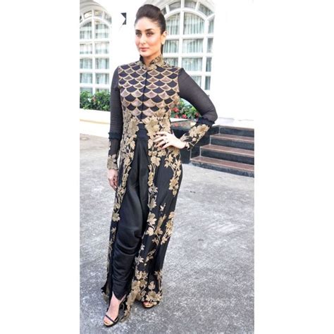 Bollywood Replica Kareena Kapoor In Anamika Khanna Black And Gold Outfit 02sia Black And