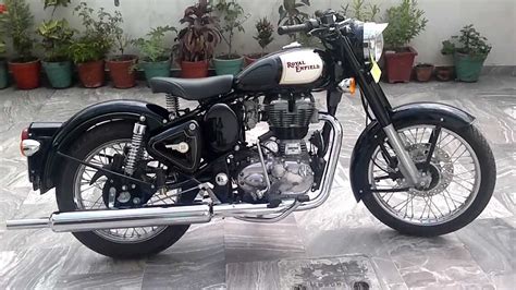 Checkout the front view, rear view, side view, top view & stylish photo i previously own a royal enfield classic 350. royal enfield classic 350 sound - YouTube