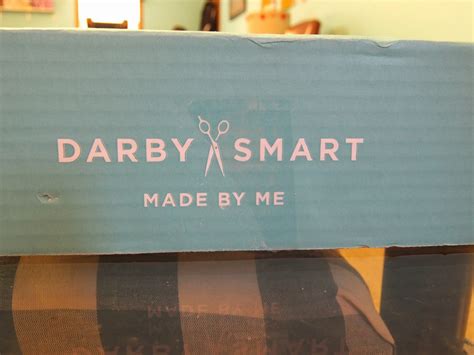Housewife Living Darby Smart Box March