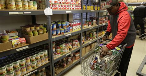 Exceptionally hardworking and reliable food pantry volunteer with an excellent work ethic and strong customer and community service record. Stock the Shelves: Food pantry volunteers work to stem ...