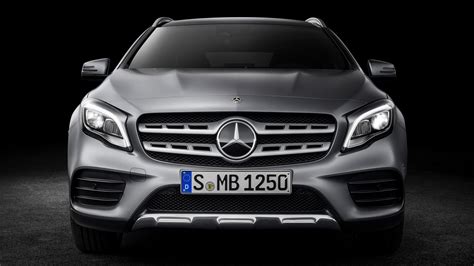 2017 Mercedes Benz Gla Class Amg Line Wallpapers And Hd Images Car