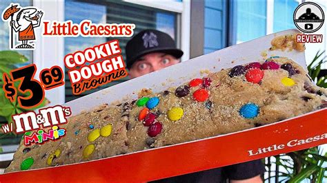 little caesars® cookie dough brownie review 🍪🍫😍 mandm mini s theendorsement youtube