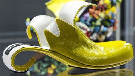The Art Of Footwear 31 Weird Shoes You Wont Believe Crazy Shoes