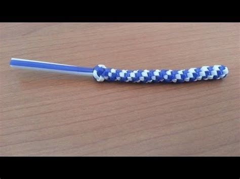 Don't forget to like and subscribe!! How to start the Quad/Tornado stitch lanyard (including ...