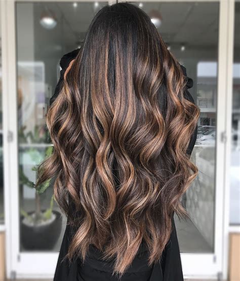 And any lady worth her salt doesn't settle for a dull, lackluster crown. 50 Astonishing Chocolate Brown Hair Ideas for 2020 - Hair ...