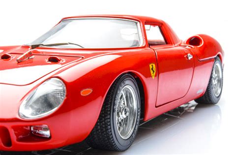 Ferrari (nyse:race) price target and consensus rating 15 wall street analysts have issued ratings and price targets for ferrari in the last 12 months. Ferrari 250 Lm Ferrari Classic Race Car Model Stock Photo - Download Image Now - iStock