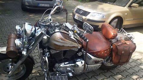 Buying a bike starts at bikez. SUZUKI VL 1500 INTRUDER - YouTube