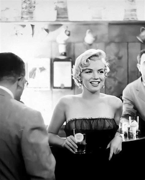 Marilyn Monroe Fan 💋 On Instagram “happy Thirsty Thursday 🥂