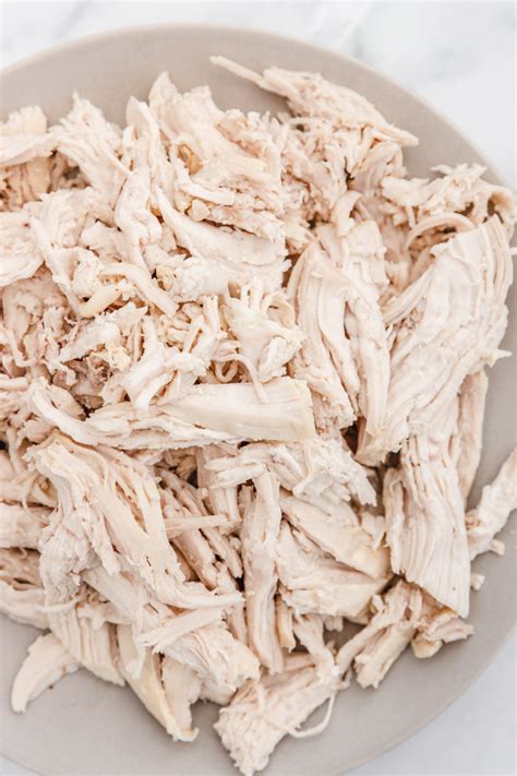 How Long To Boil Chicken Breasts To Shred The Dinner Bite