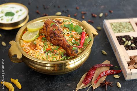 Chicken Biryani Spicy Indian Malabar Biryani Hyderabadi Biryani Dum