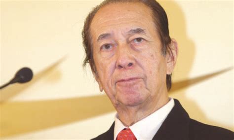 Stanley ho, macao gambling tycoon and one of hong kong's first billionaires, has died at the age of remembering the life of stanley ho, macao's 'godfather of gambling'. Macau casino tycoon Stanley Ho dies - Newspaper - DAWN.COM