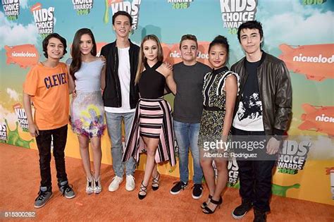 All That Nickelodeon Cast Photos And Premium High Res Pictures Getty
