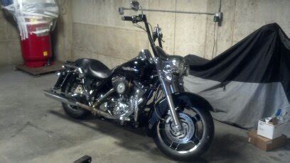 Here is my 2012 road king classic with 20 inch apes. Road king, ape hangers. - Harley Davidson Forums