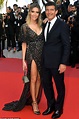 Antonio Banderas' girlfriend Nicole Kimpel dazzles in a sparkling black ...