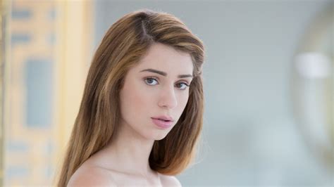 Pictures Of Joseline Kelly