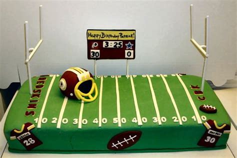 I'm just a beginner hobby caker. redskins birthday cake | football birthday — Football / NFL | Football birthday cake, Football ...