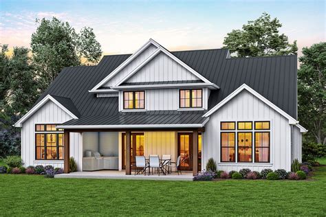 4 Bed New American House Plan With Main Floor Master 69752am