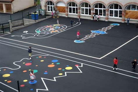 Une super cour d école