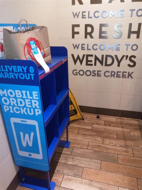 This Wendy's has its vestibule open after the lobby is closed so