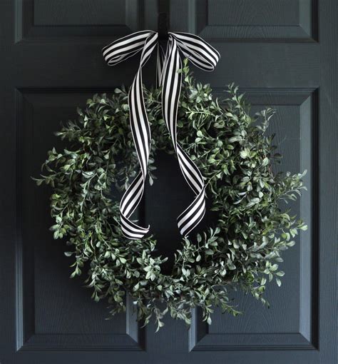 100 Best Winter Holiday Wreaths For Front Door And Porch Decor In 2021